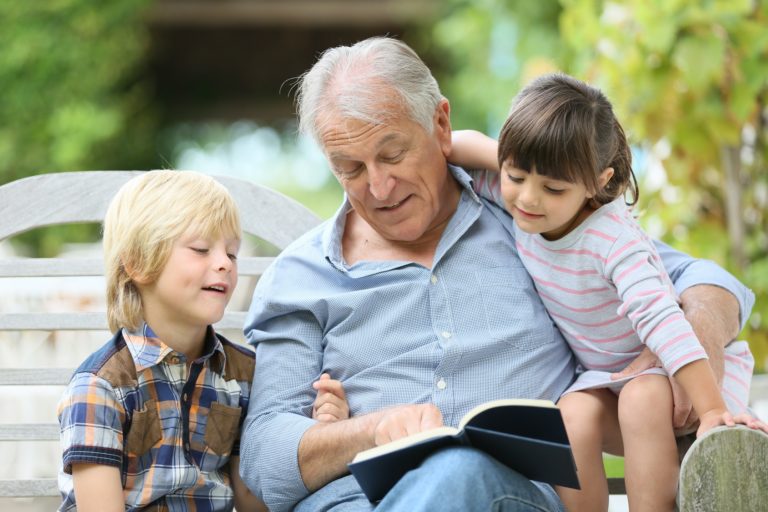 Pon un abuelo en su vida
