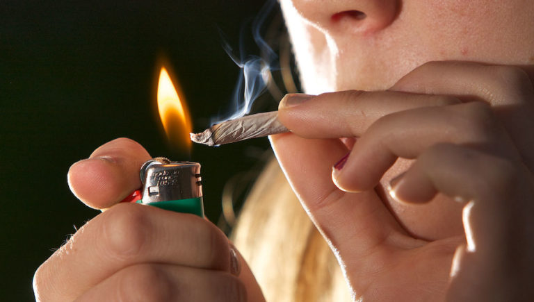 ¿Como saber si consume marihuana?
